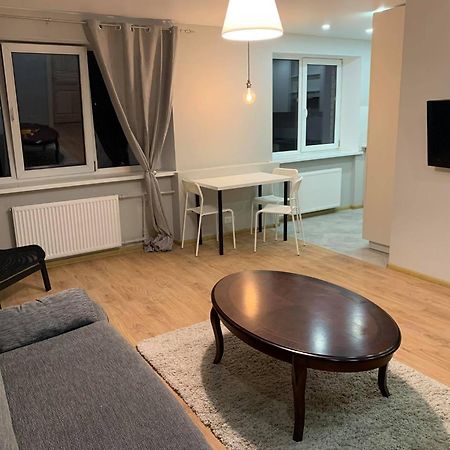 Ditemo City Center Apartment Self Check In Šiauliai Exteriör bild